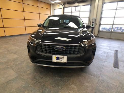 Used 2023 Ford Escape Active image 2