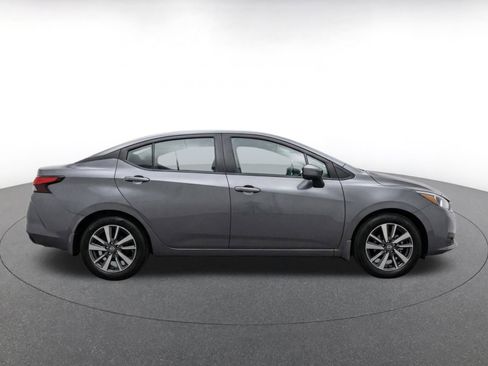 Used 2025 Nissan Versa SV FWD image 10