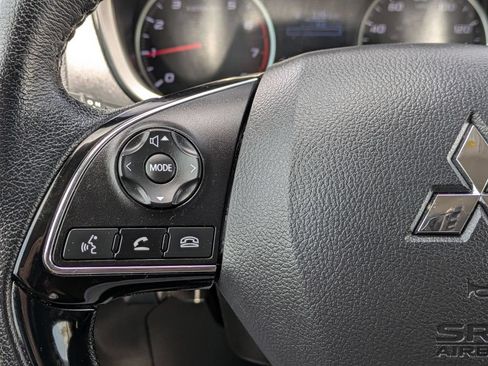 Used 2025 Mitsubishi Eclipse Cross SE AWD/4WD image 20