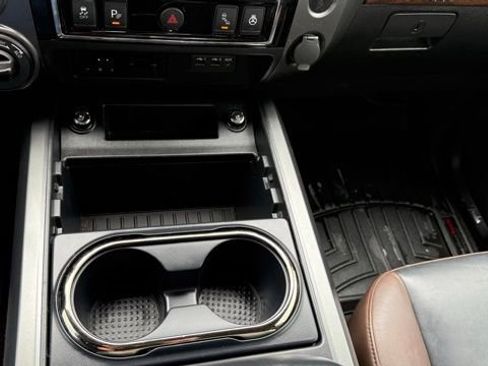 Used 2019 Nissan Titan Platinum Reserve w/ Platinum Utility Package image 31