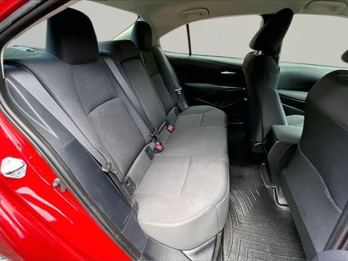 Used 2021 Toyota Corolla LE FWD image 20
