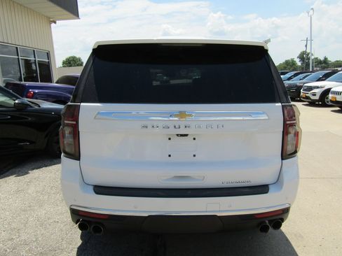 Used 2023 Chevrolet Suburban Premier w/ Texas Edition AWD/4WD image 4