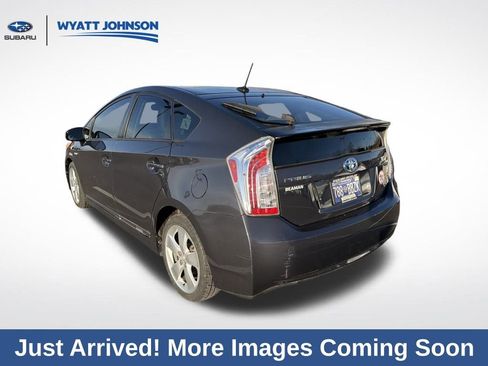 Used 2012 Toyota Prius Five image 7