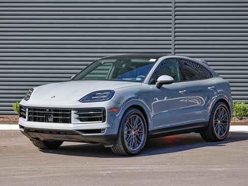 New 2026 Porsche Cayenne S image 1