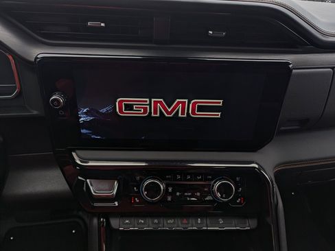 Used 2024 GMC Sierra 1500 AT4 w/ AT4 Premium Package image 31