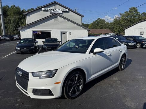Used 2019 Audi A4 2.0T Premium FWD image 1