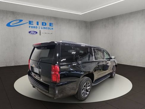 Used 2017 Chevrolet Suburban LT AWD/4WD image 11