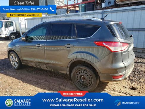 Used 2016 Ford Escape Titanium FWD image 3