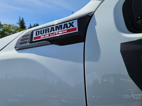 New 2026 GMC Sierra 3500 AT4 w/ AT4 Premium Plus Package AWD/4WD image 10