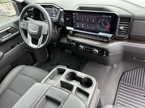 Used 2023 GMC Sierra 1500 Elevation image 11