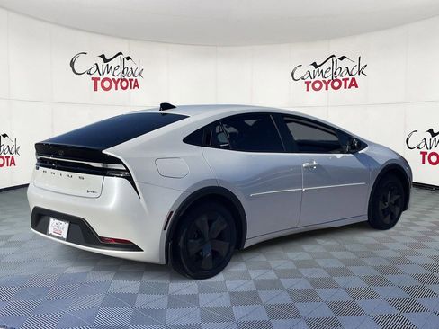 New 2026 Toyota Prius Plug-In Hybrid image 7