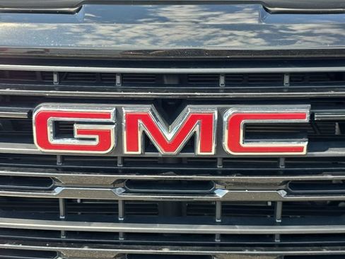 Used 2024 GMC Sierra 1500 Elevation AWD/4WD image 31