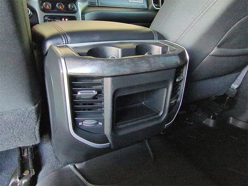 Used 2019 RAM 2500 Big Horn image 23