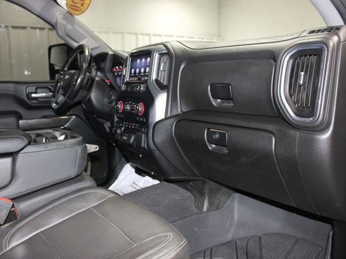 Used 2020 Chevrolet Silverado 2500 LTZ w/ Z71 Off-Road Package AWD/4WD image 36