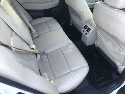 Used 2015 Subaru Outback 3.6R Limited image 10