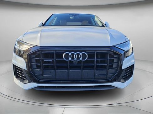 Used 2021 Audi Q8 Premium w/ Black Optic Package image 3