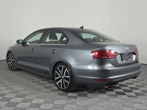 Used 2014 Volkswagen Jetta GLI FWD image 5