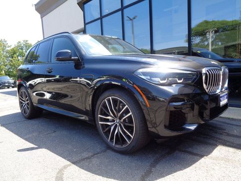 Used 2022 BMW X5 xDrive40i AWD/4WD image 3