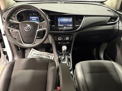 Used 2022 Buick Encore Preferred w/ Safety Package image 8