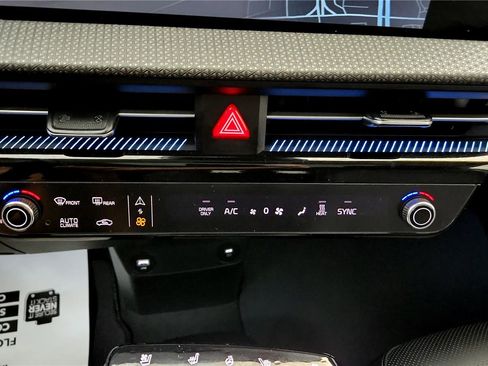 Used 2022 Kia EV6 GT-Line w/ First Edition Package image 43