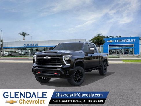 New 2026 Chevrolet Silverado 2500 LTZ w/ LTZ Plus Package AWD/4WD image 8