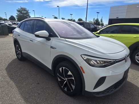 Used 2022 Volkswagen ID.4 Pro AWD/4WD image 19
