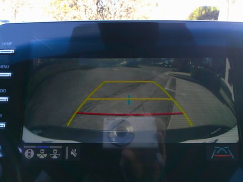 Used 2019 Toyota Avalon Touring image 26