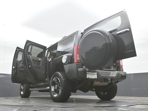 Used 2008 HUMMER H3 Luxury AWD/4WD image 49
