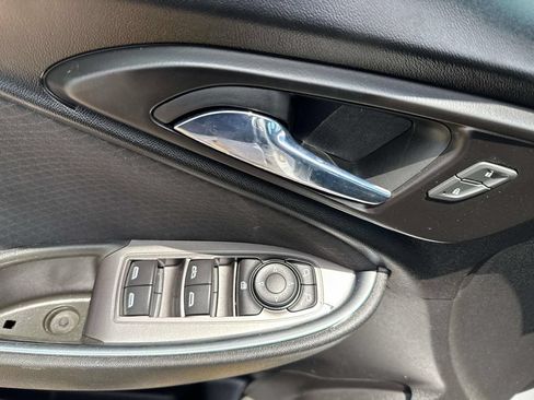 Used 2020 Chevrolet Malibu LT FWD image 19