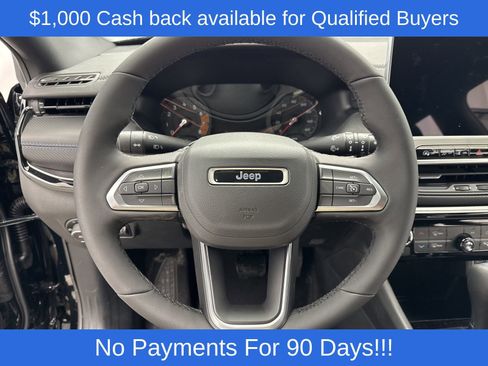 New 2026 Jeep Compass Latitude AWD/4WD image 17