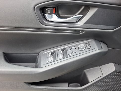 Certified 2023 Honda Accord EX image 12