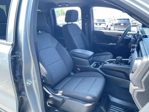 Certified 2024 Chevrolet Colorado Trail Boss w/ Advanced Trailering Package AWD/4WD image 28