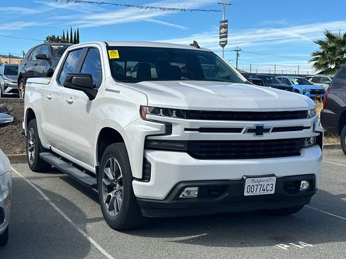 Used 2020 Chevrolet Silverado 1500 RST w/ All-Star Edition AWD/4WD image 2