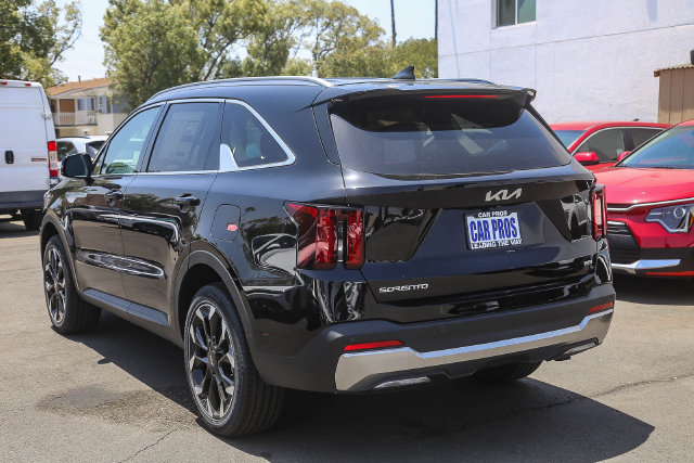 New 2026 Kia Sorento EX AWD/4WD image 14