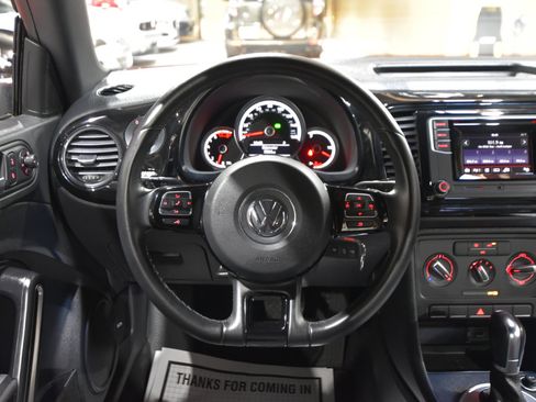 Used 2019 Volkswagen Beetle 2.0T S image 15