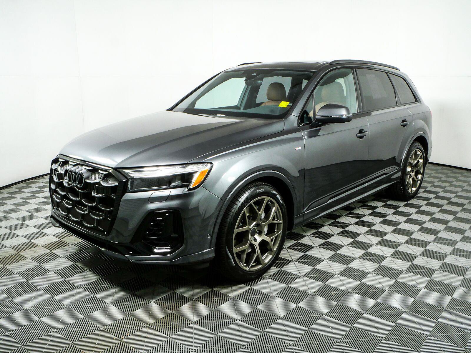 Used 2026 Audi Q7 Premium Plus AWD/4WD image 29