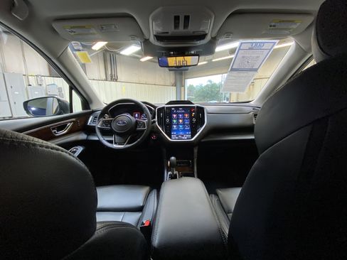 Used 2025 Subaru Ascent Touring w/ Popular Package #2 image 19