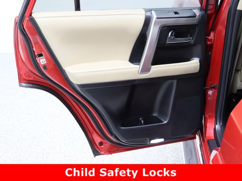 Certified 2024 Toyota 4Runner Limited image 29