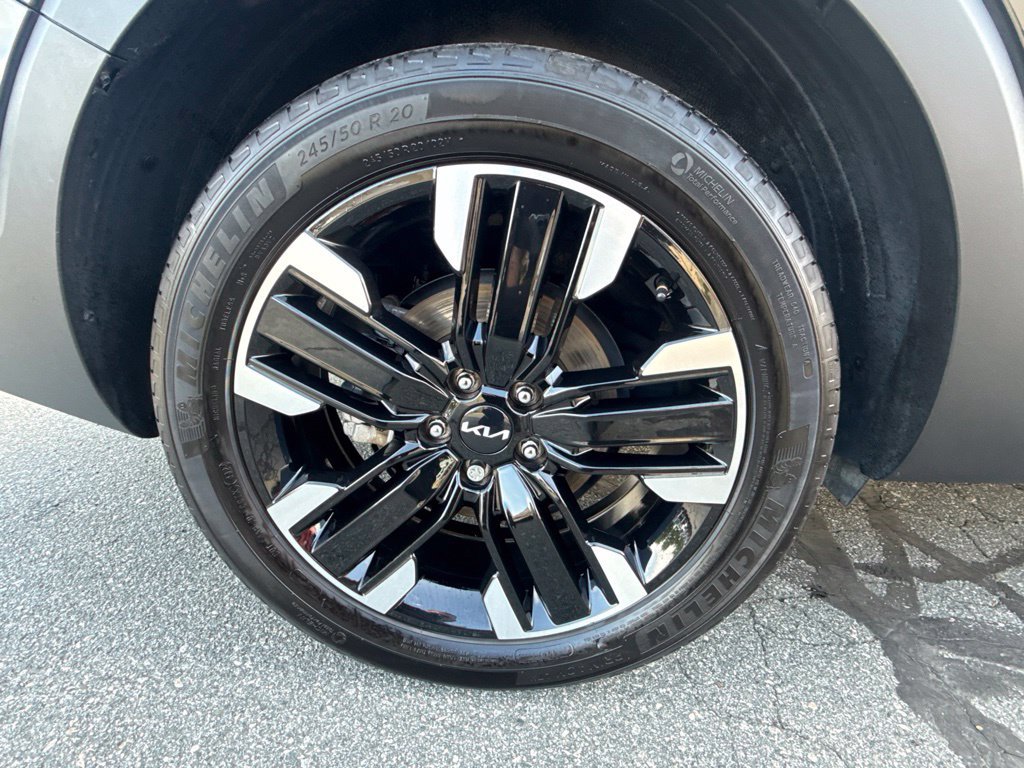 Used 2024 Kia Telluride SX AWD/4WD image 17