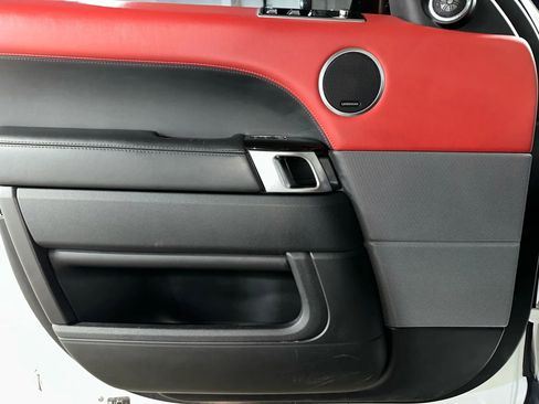 Used 2018 Land Rover Range Rover Sport Supercharged image 14