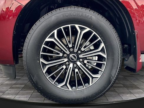 New 2026 Nissan Armada SL w/ Captain's Chari Seat Package image 12