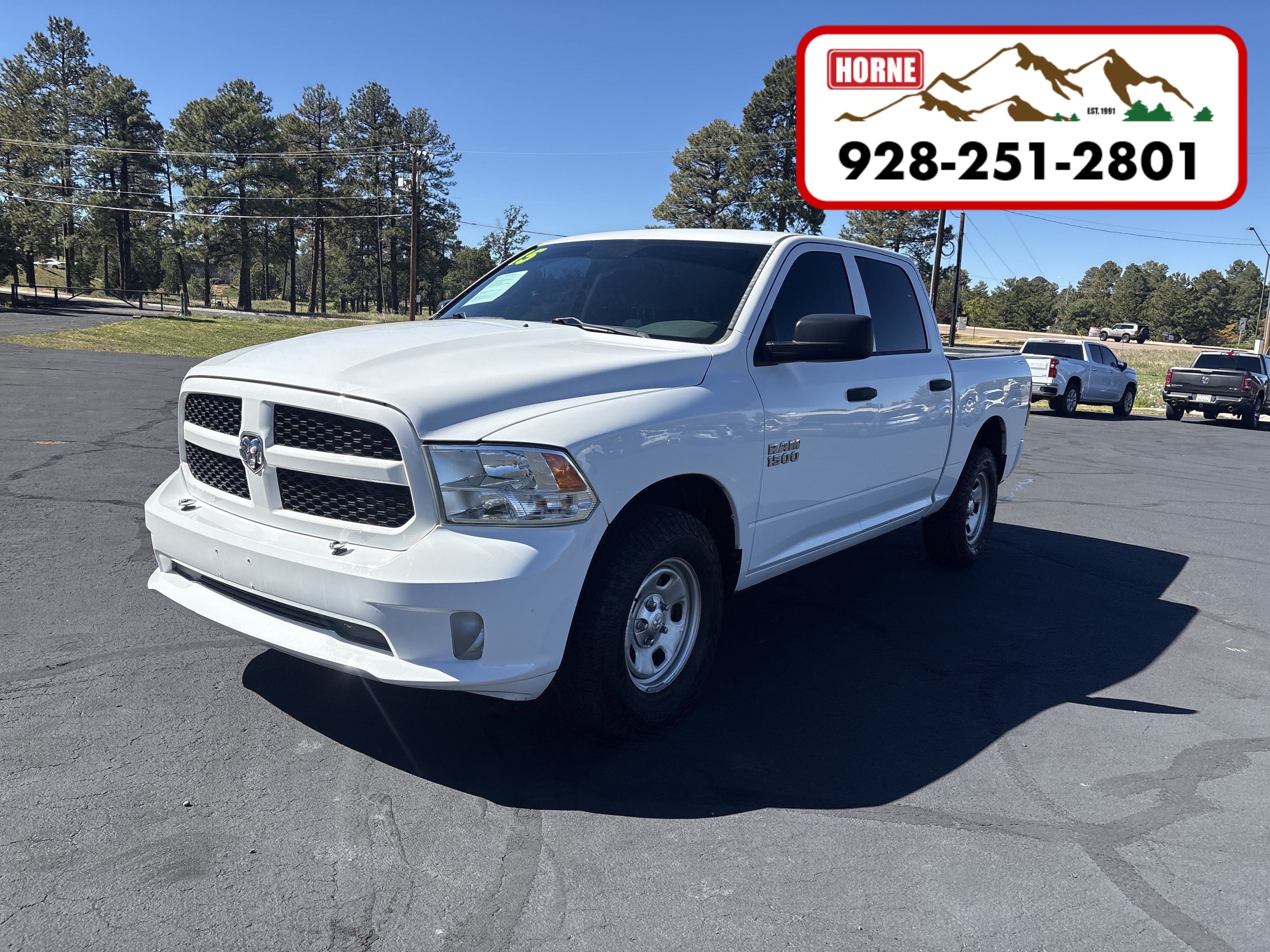Used 2015 RAM 1500 Express RWD image 1