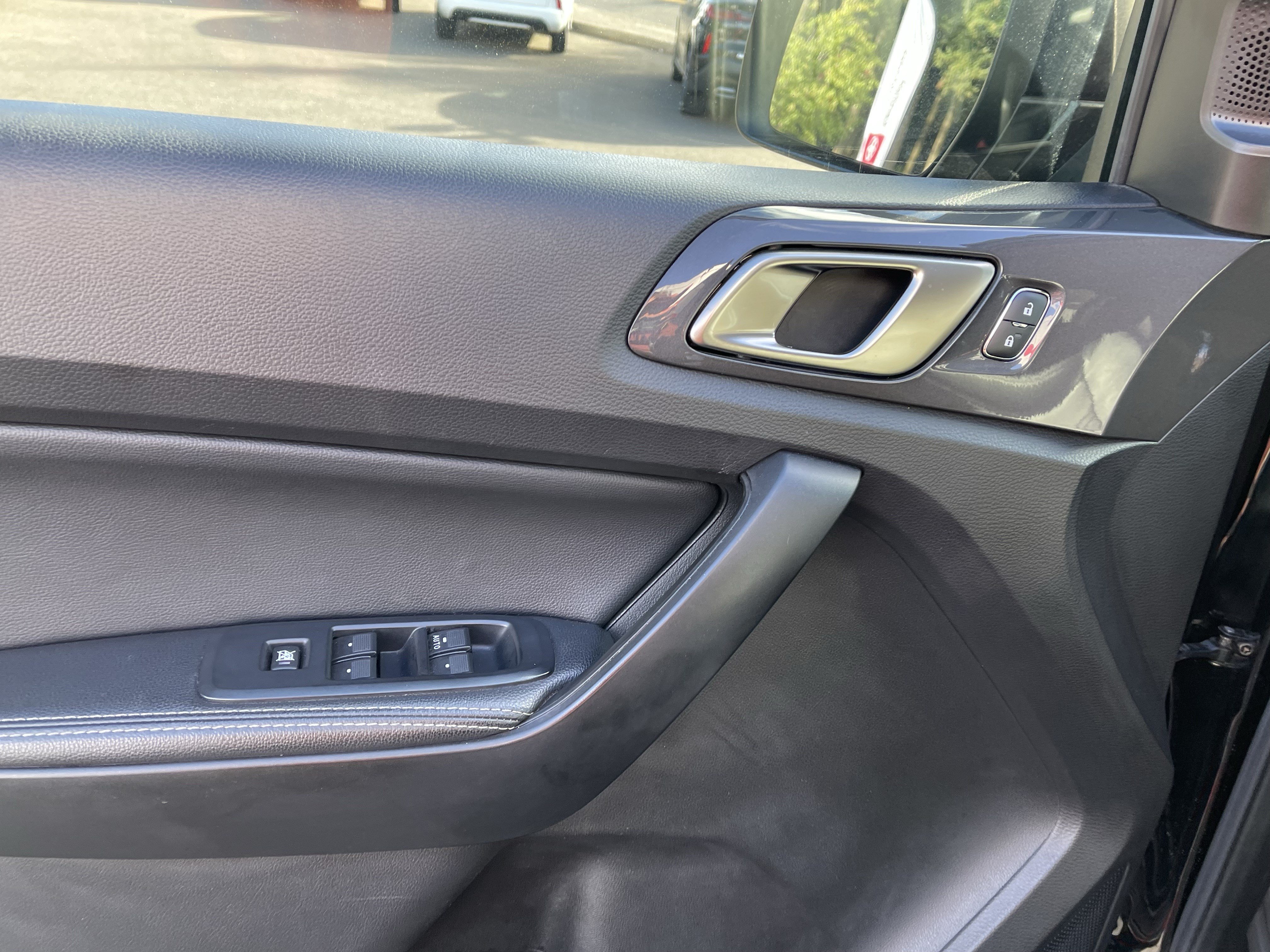 Used 2019 Ford Ranger Lariat w/ Equipment Group 501A Mid AWD/4WD image 17
