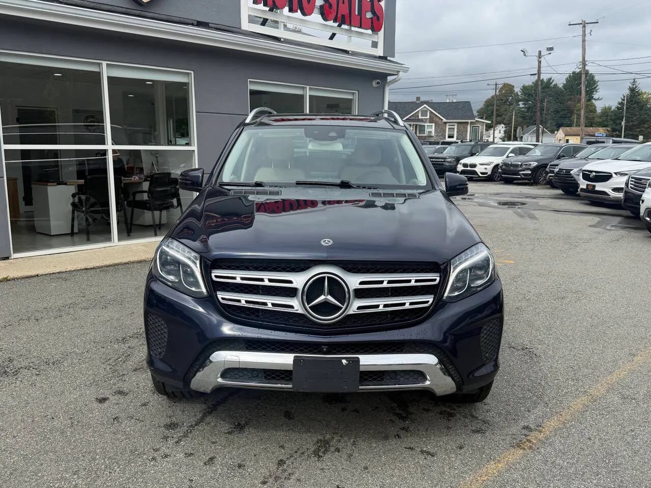 Used 2019 Mercedes-Benz GLS 450 4MATIC image 2