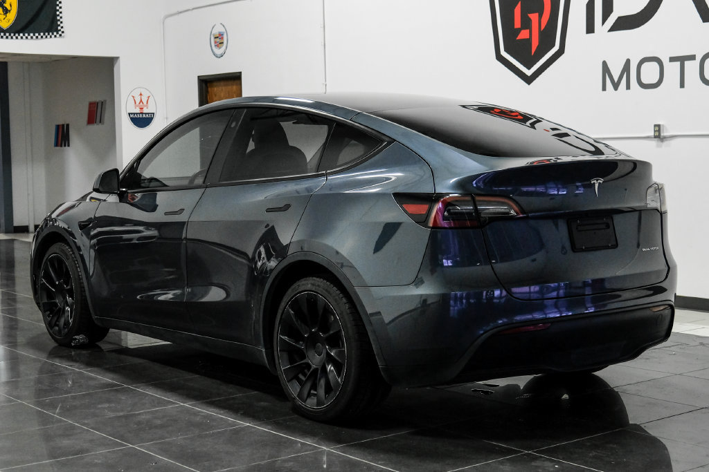 Used 2023 Tesla Model Y Long Range AWD/4WD image 11