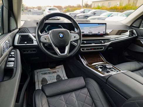 Used 2024 BMW X7 xDrive40i image 20