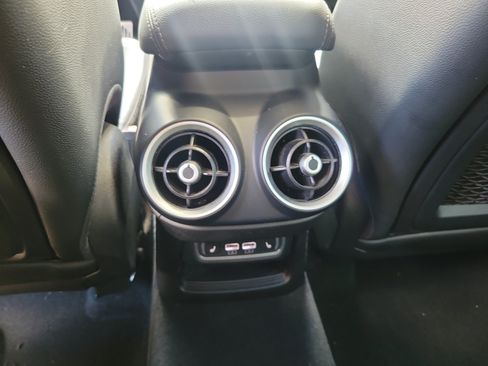 Used 2023 Alfa Romeo Stelvio Ti w/ Active Assist Plus Package AWD/4WD image 10