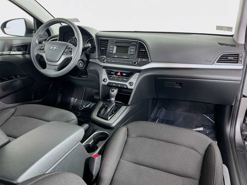 Used 2018 Hyundai Elantra SE image 26