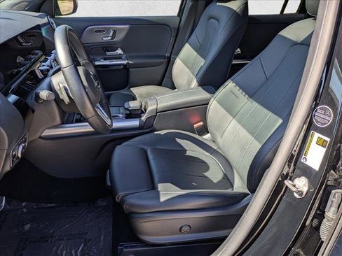 Certified 2022 Mercedes-Benz GLA 250 4MATIC image 16