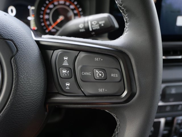 Used 2026 Jeep Gladiator Rubicon AWD/4WD image 19